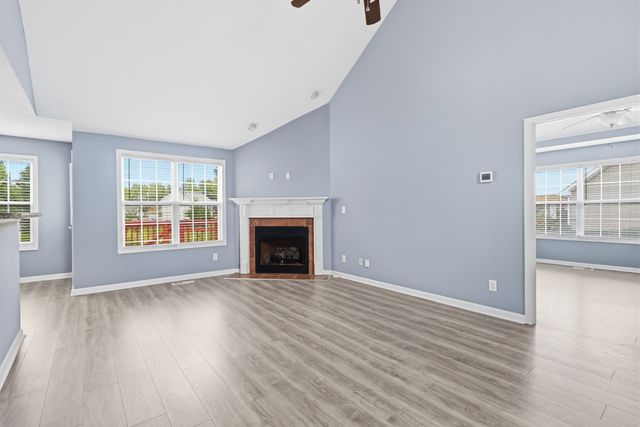 1295 Keech Dr, Clarksville, TN 37042