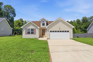 1295 Keech Dr, Clarksville, TN 37042