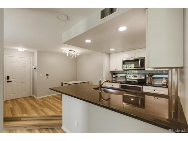 4760 S Wadsworth Blvd G204, Littleton, CO 80123