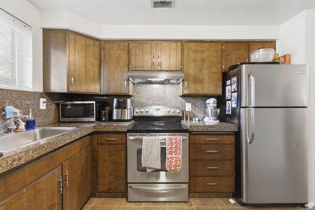 1171 S 100 E, Orem, UT 84058