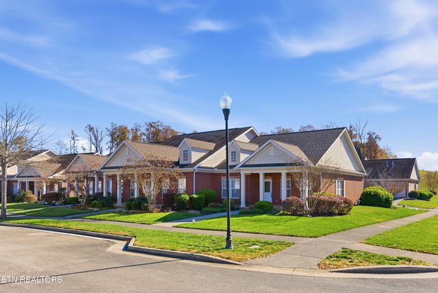 132 Hardinberry St, Oak Ridge, TN 37830