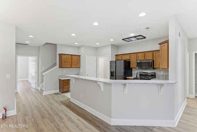 132 Hardinberry St, Oak Ridge, TN 37830