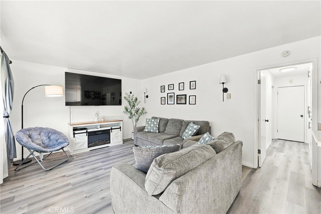 5535 Ackerfield 8, Long Beach, CA 90805 — photo 2