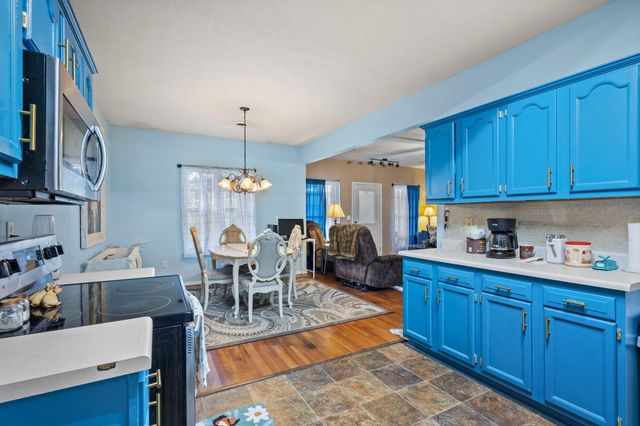 140 Apostle Drive, Reeds Spring, MO 65737