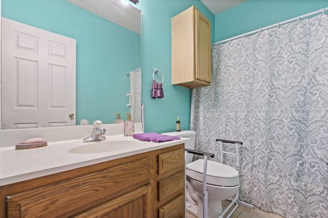 140 Apostle Drive, Reeds Spring, MO 65737