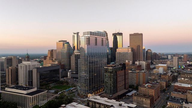 255 Hennepin Avenue 3303, Minneapolis, MN 55408