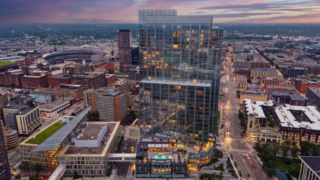 255 Hennepin Avenue 3303, Minneapolis, MN 55408