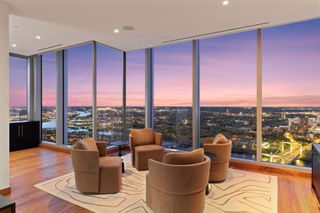 255 Hennepin Avenue 3303, Minneapolis, MN 55408