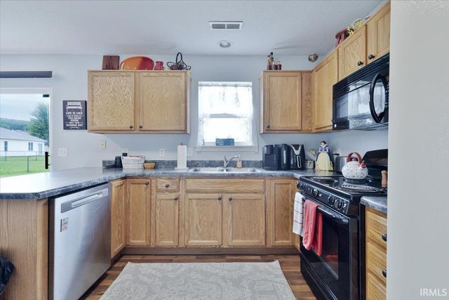1120 East Ridge Drive, Decatur, IN 46733