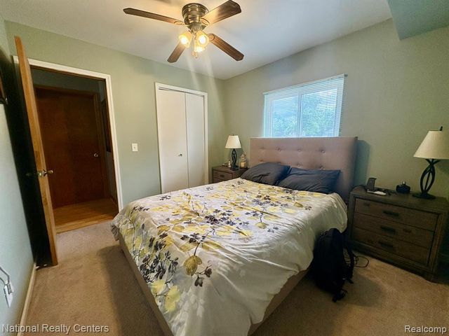 5611 Blackmoor Street, Commerce Twp, MI 48382