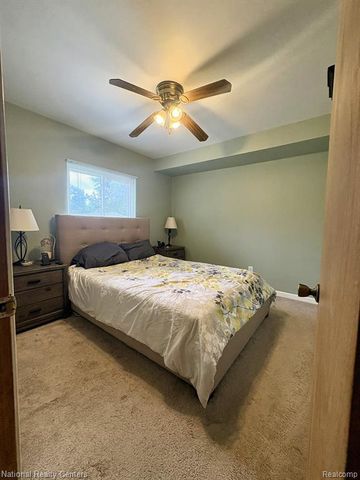 5611 Blackmoor Street, Commerce Twp, MI 48382