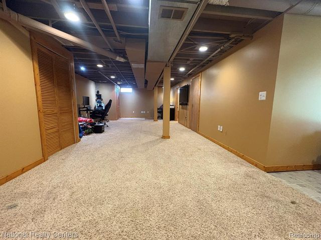 5611 Blackmoor Street, Commerce Twp, MI 48382