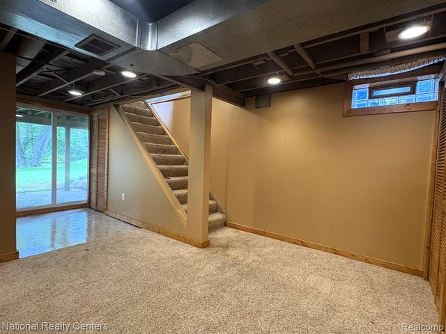 5611 Blackmoor Street, Commerce Twp, MI 48382