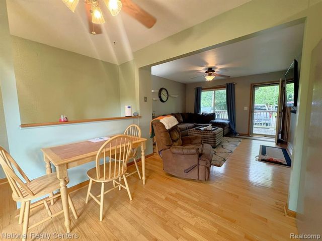 5611 Blackmoor Street, Commerce Twp, MI 48382