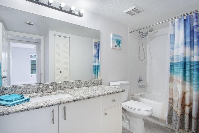 4041 San Marino Boulevard 307, West Palm Beach, FL 33409