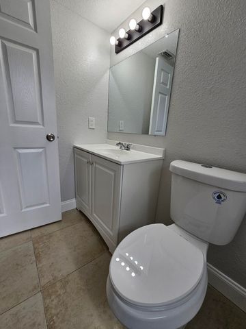 1681 Balfour Point Drive A, West Palm Beach, FL 33411
