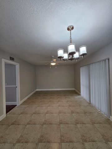 1681 Balfour Point Drive A, West Palm Beach, FL 33411