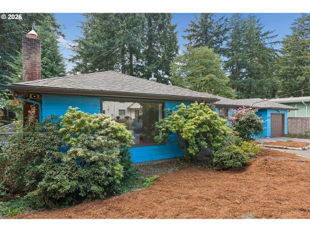 12504 Se MADISON St, Portland, OR 97233