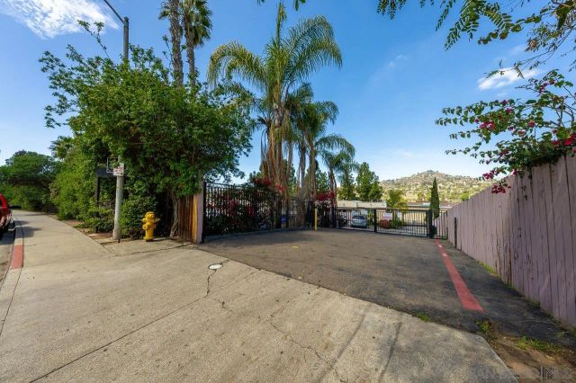 9860 Dale C3, Spring Valley, CA 91977