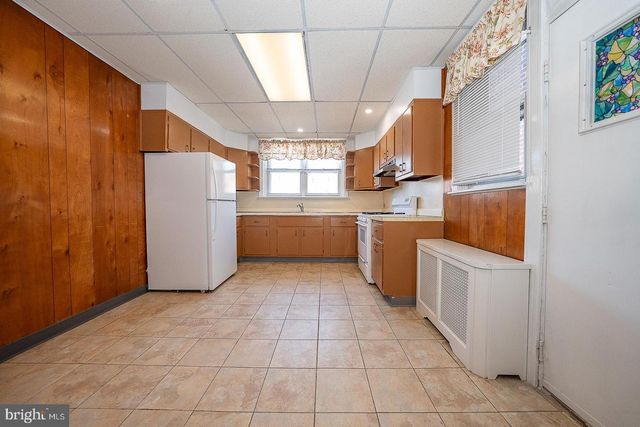 628 GERHARD ST, Philadelphia, PA 19128