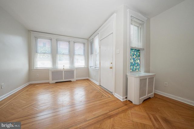 628 GERHARD ST, Philadelphia, PA 19128
