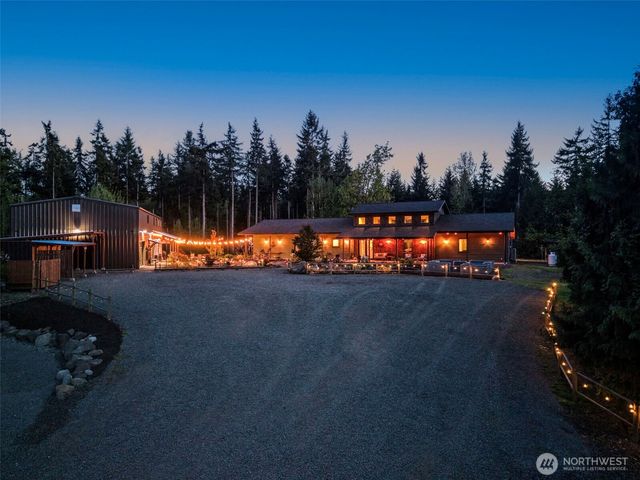 32065 Epic Place NE, Kingston, WA 98346