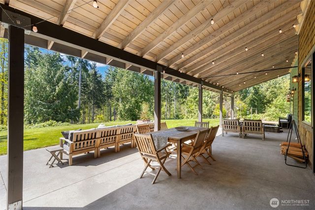 32065 Epic Place NE, Kingston, WA 98346