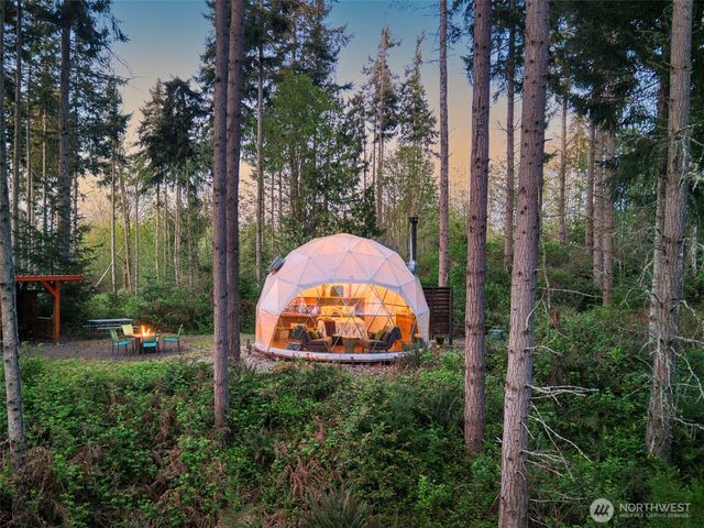 32065 Epic Place NE, Kingston, WA 98346