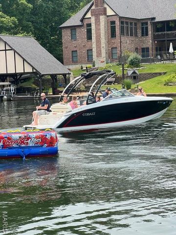 9841 Ridgecrest Drive, Hillsboro, MO 63050