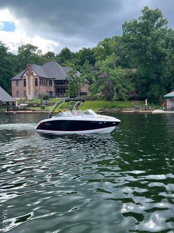 9841 Ridgecrest Drive, Hillsboro, MO 63050