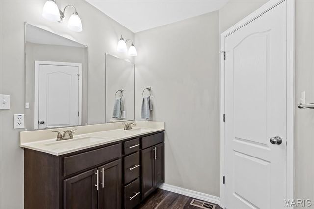 9841 Ridgecrest Drive, Hillsboro, MO 63050