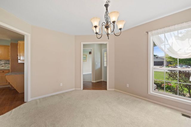 510 Willow Road, Manteno, IL 60950