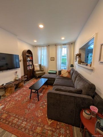 6439 74th Avenue, Ridgewood, NY 11385