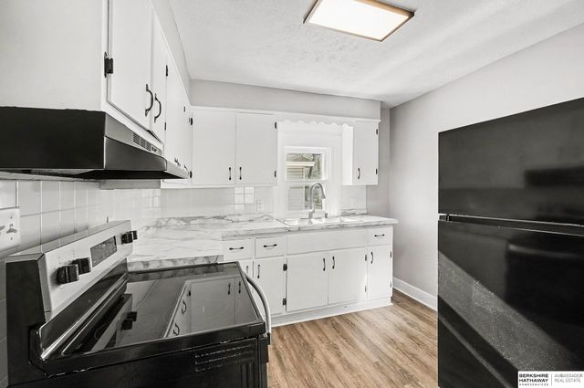 92 S Clarkson Street, Fremont, NE 68025