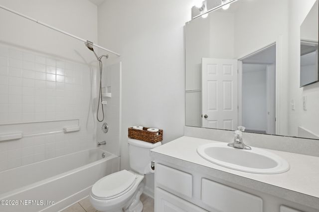 13491 ESSENCE Court, Jacksonville, FL 32258