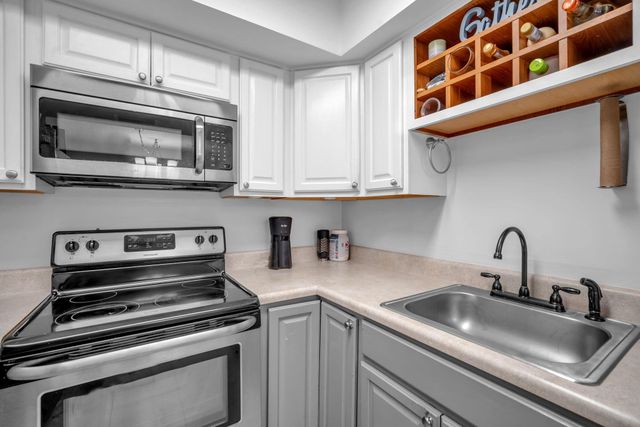 3314 Plaza Place, Lake Worth, FL 33462