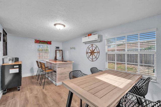 3314 Plaza Place, Lake Worth, FL 33462