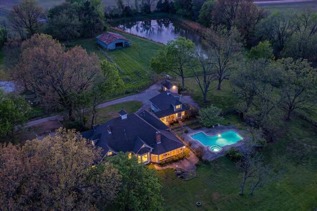230 LEVY DR, Somerville, TN 38068