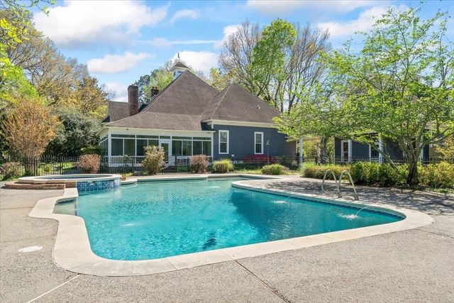 230 LEVY DR, Somerville, TN 38068