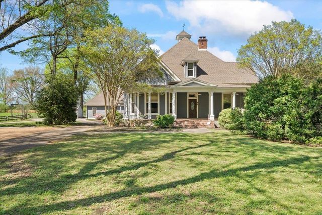 230 LEVY DR, Somerville, TN 38068