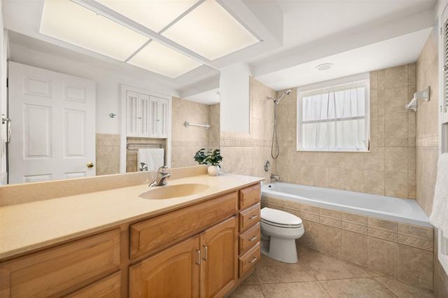 4102 SE 1ST PLACE, Cape Coral, FL 33904
