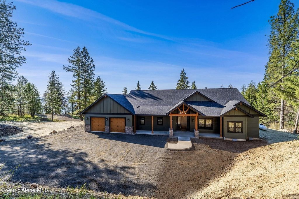 8606 W Bennion Rd, Worley, ID 83876