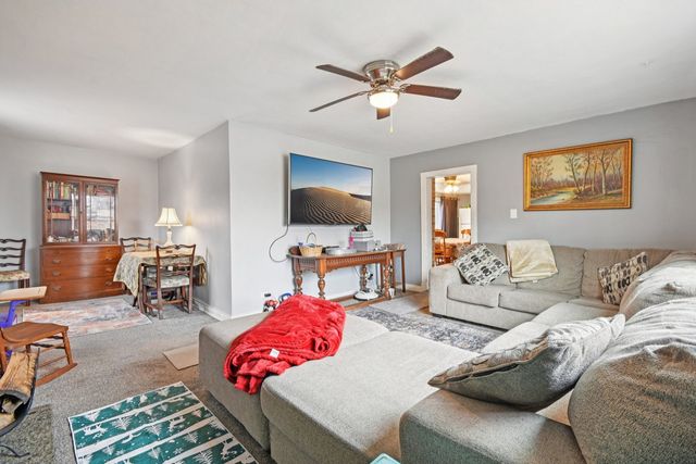 25616 W Lake Shore Drive, Ingleside, IL 60041