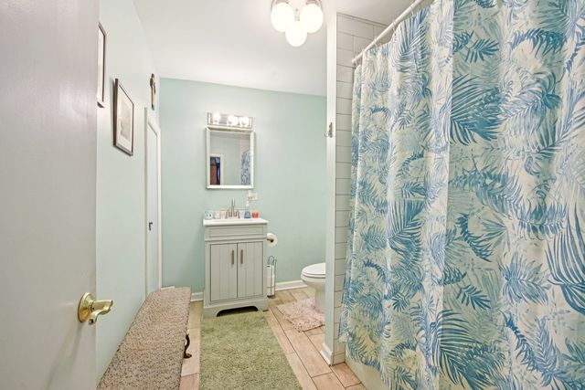 25616 W Lake Shore Drive, Ingleside, IL 60041