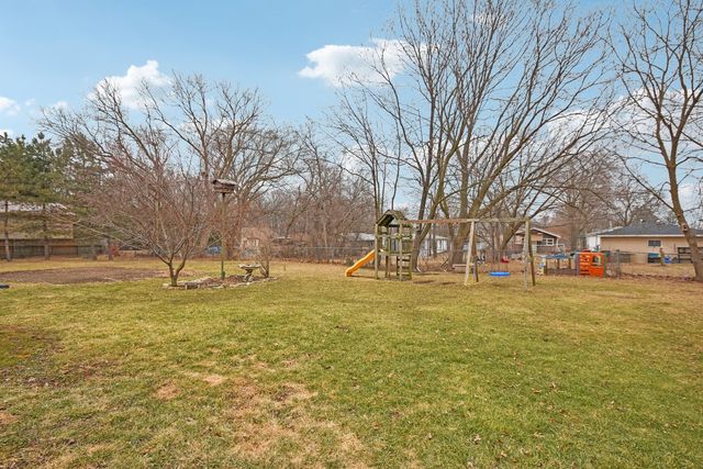 25616 W Lake Shore Drive, Ingleside, IL 60041