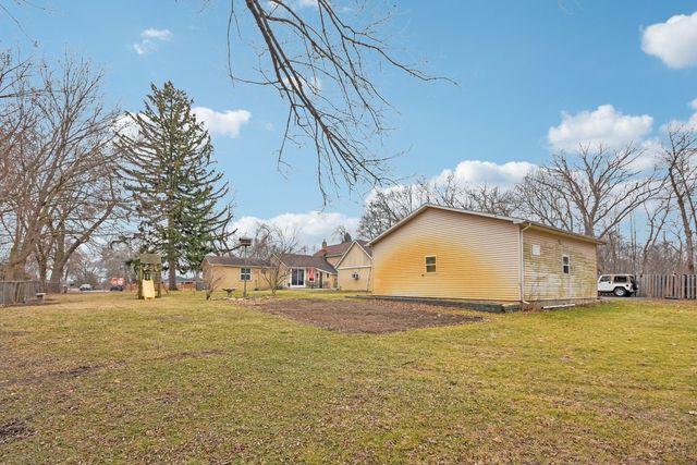 25616 W Lake Shore Drive, Ingleside, IL 60041