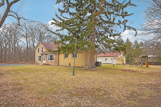 25616 W Lake Shore Drive, Ingleside, IL 60041