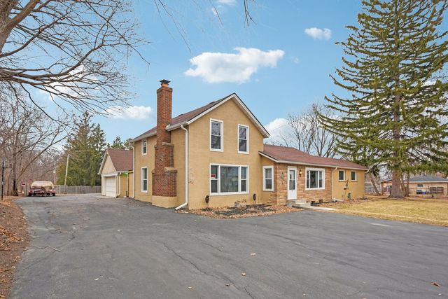 25616 W Lake Shore Drive, Ingleside, IL 60041