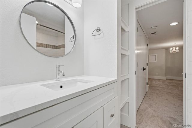 601 Jackson Street, Denver, CO 80206