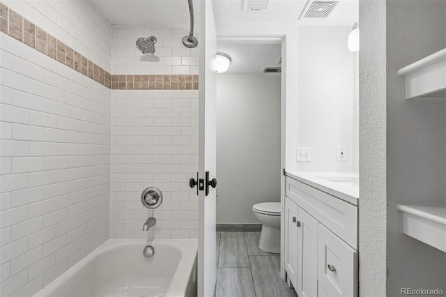 601 Jackson Street, Denver, CO 80206